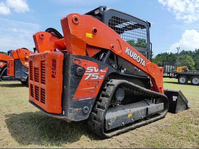 Image of Kubota SVL75-2 equipment image 2