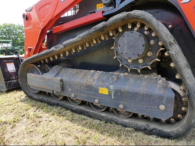 Image of Kubota SVL75-2 equipment image 4