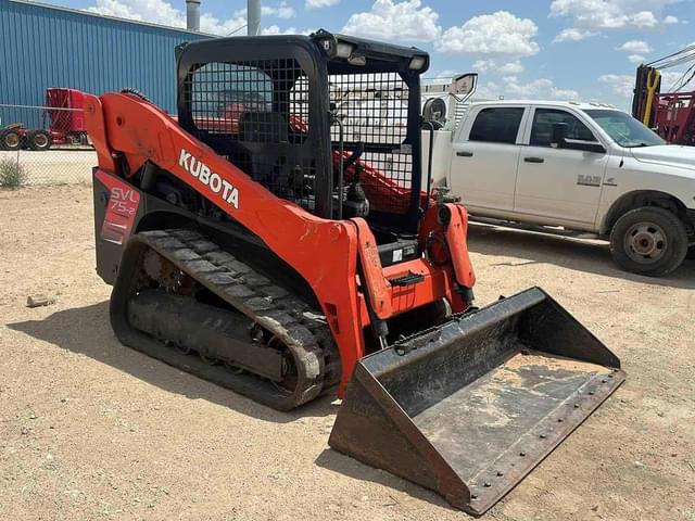 Image of Kubota SVL75-2 equipment image 2