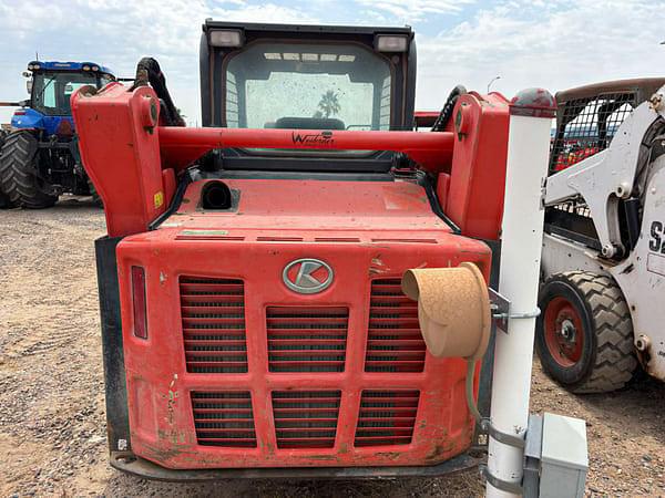Image of Kubota SVL75-2 equipment image 3