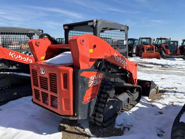 Image of Kubota SVL75-2 equipment image 2