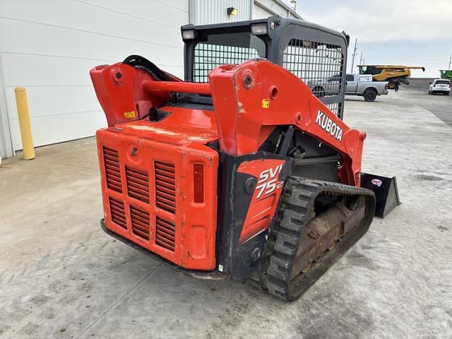 Image of Kubota SVL75-2 equipment image 3