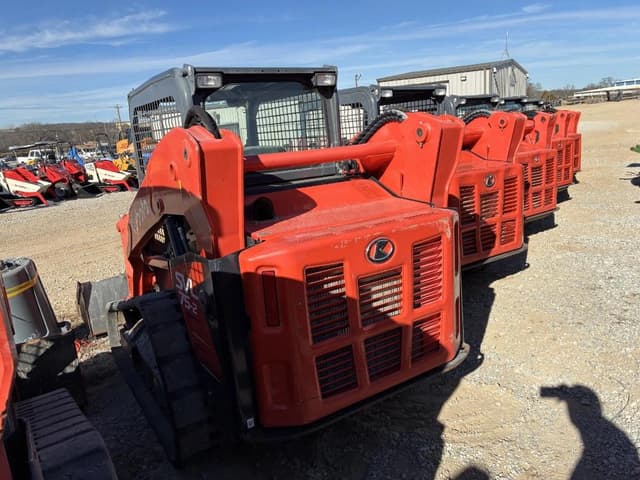 Image of Kubota SVL75-2 equipment image 3