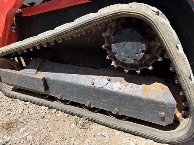 Image of Kubota SVL75-2 equipment image 4