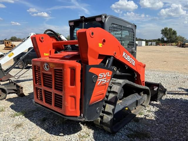 Image of Kubota SVL75-2 equipment image 2