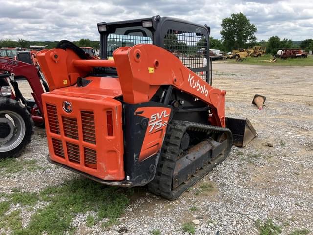 Image of Kubota SVL75-2 equipment image 2