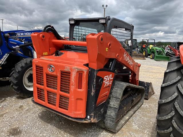 Image of Kubota SVL75-2 equipment image 2