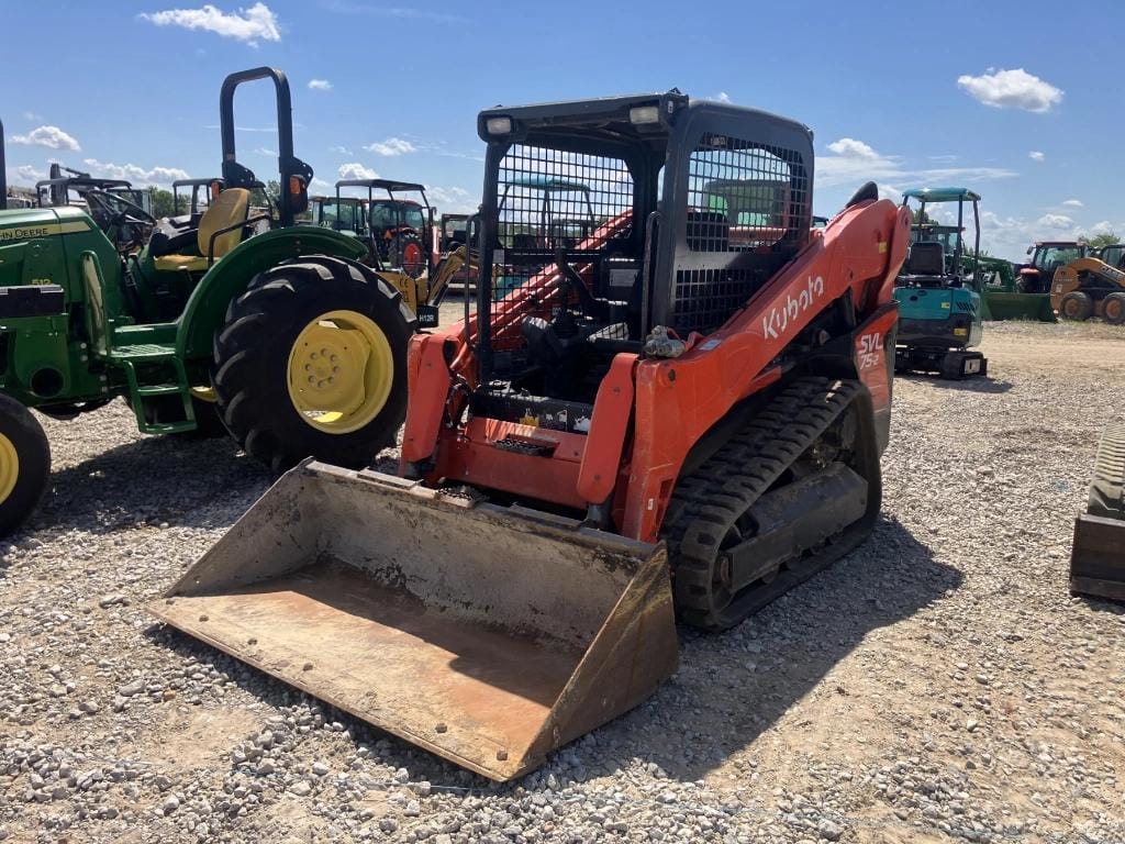 Main image Kubota SVL75-2