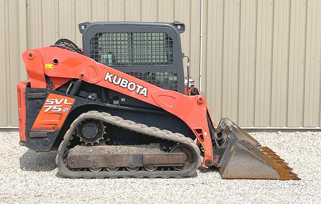 Image of Kubota SVL75-2 equipment image 2