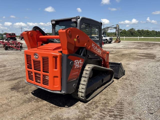 Image of Kubota SVL75-2 equipment image 3