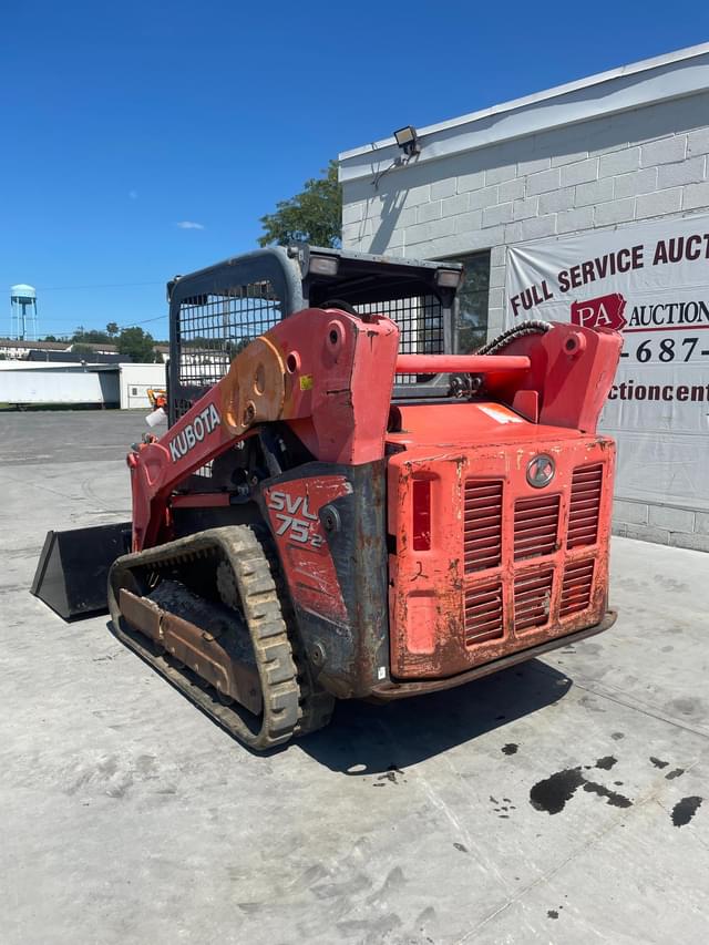 Image of Kubota SVL75-2 equipment image 3