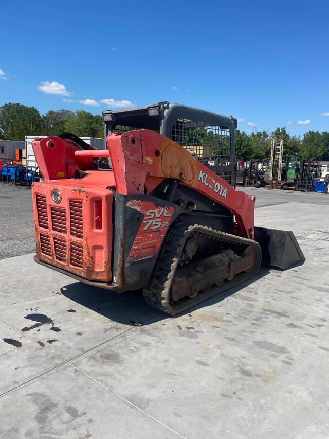 Image of Kubota SVL75-2 equipment image 2