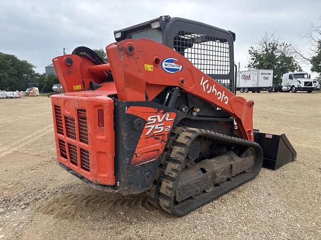 Image of Kubota SVL75-2 equipment image 4