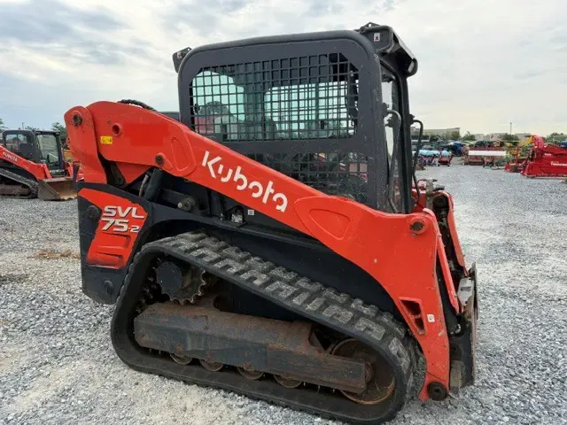 Kubota SVL75-2HWC Equipment Image0