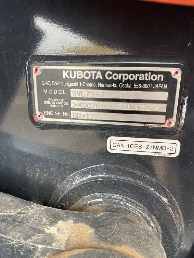 Image of Kubota SVL75-3 equipment image 2