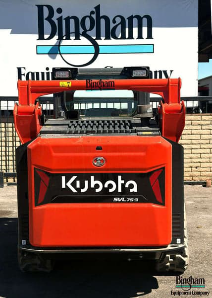 Image of Kubota SVL75-3 equipment image 3