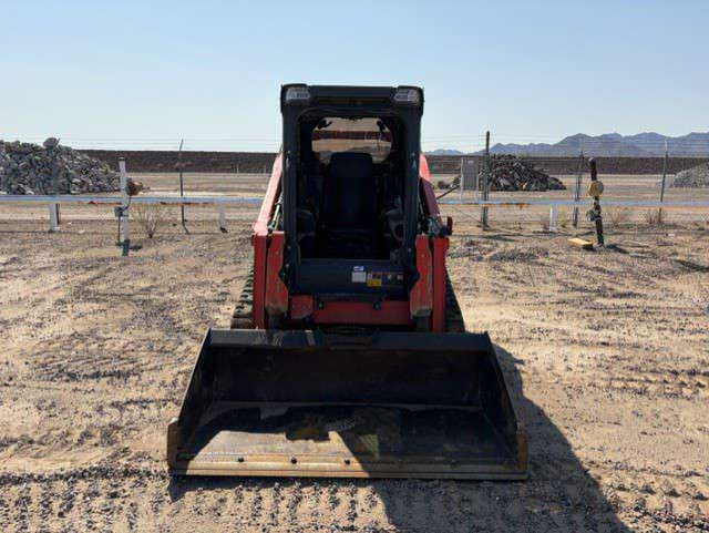 Image of Kubota SVL75-3 equipment image 3