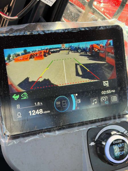 Image of Kubota SVL75-3 equipment image 4