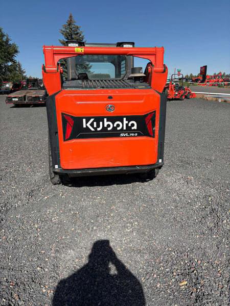 Image of Kubota SVL75-3 equipment image 3