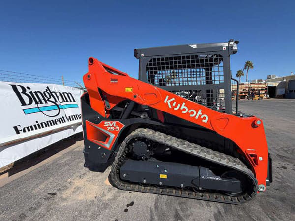 Image of Kubota SVL75-3 equipment image 1