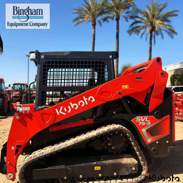 Kubota SVL75-3 Equipment Image0