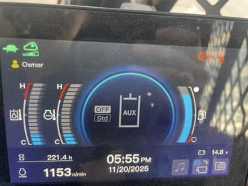 Main image Kubota SVL75-3