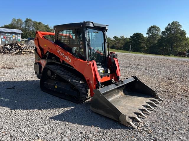 Image of Kubota SVL75-3 equipment image 3