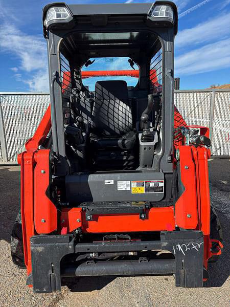 Image of Kubota SVL75-3 equipment image 2