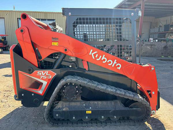 Image of Kubota SVL75-3 equipment image 1