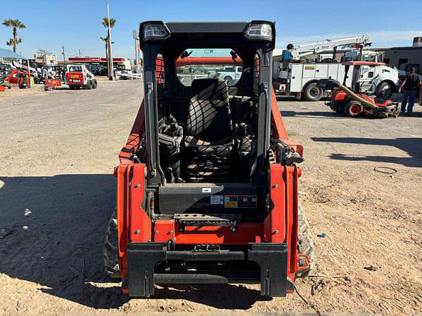 Image of Kubota SVL75-3 equipment image 2