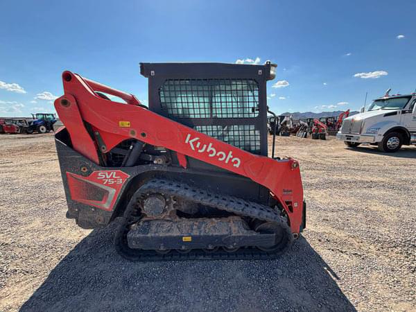 Image of Kubota SVL75-3 equipment image 1