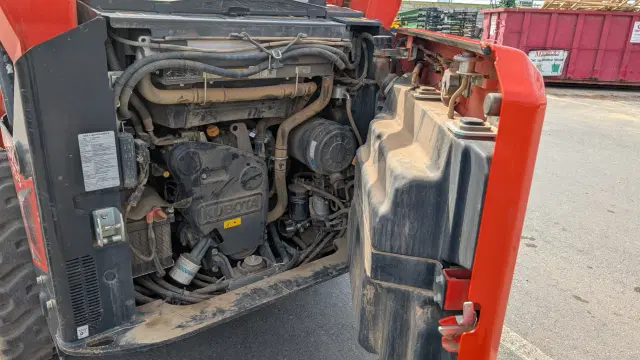 Image of Kubota SVL75-3HFWVC equipment image 3