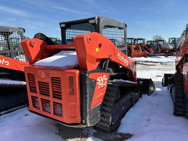 Image of Kubota SVL75 equipment image 2