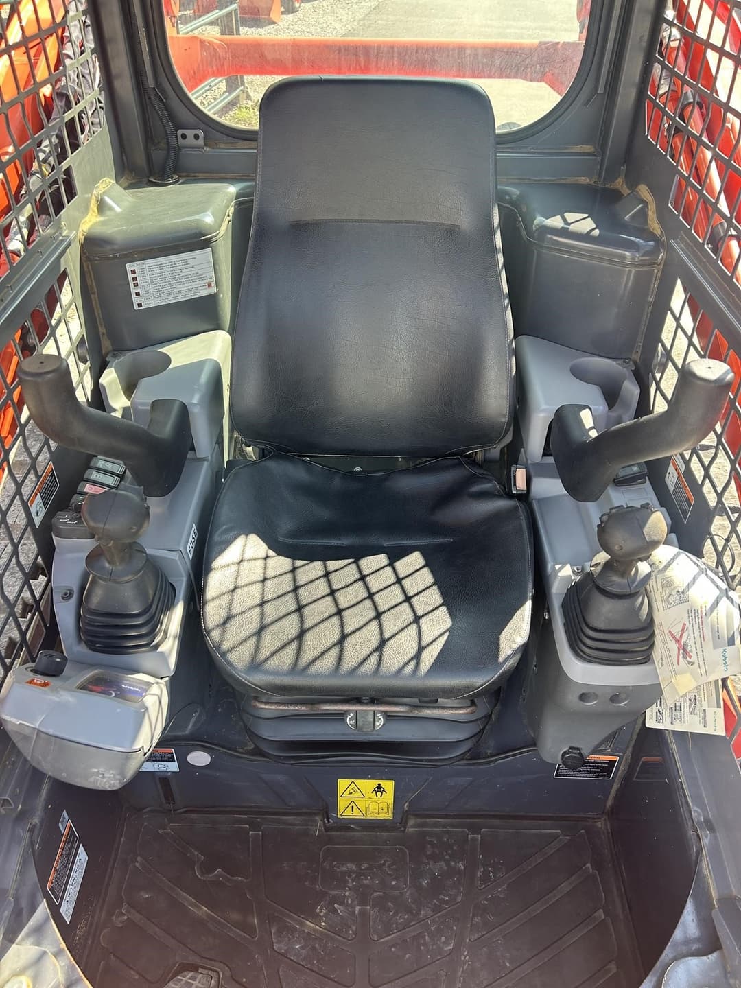 Image of Kubota SVL75-2 Primary Image