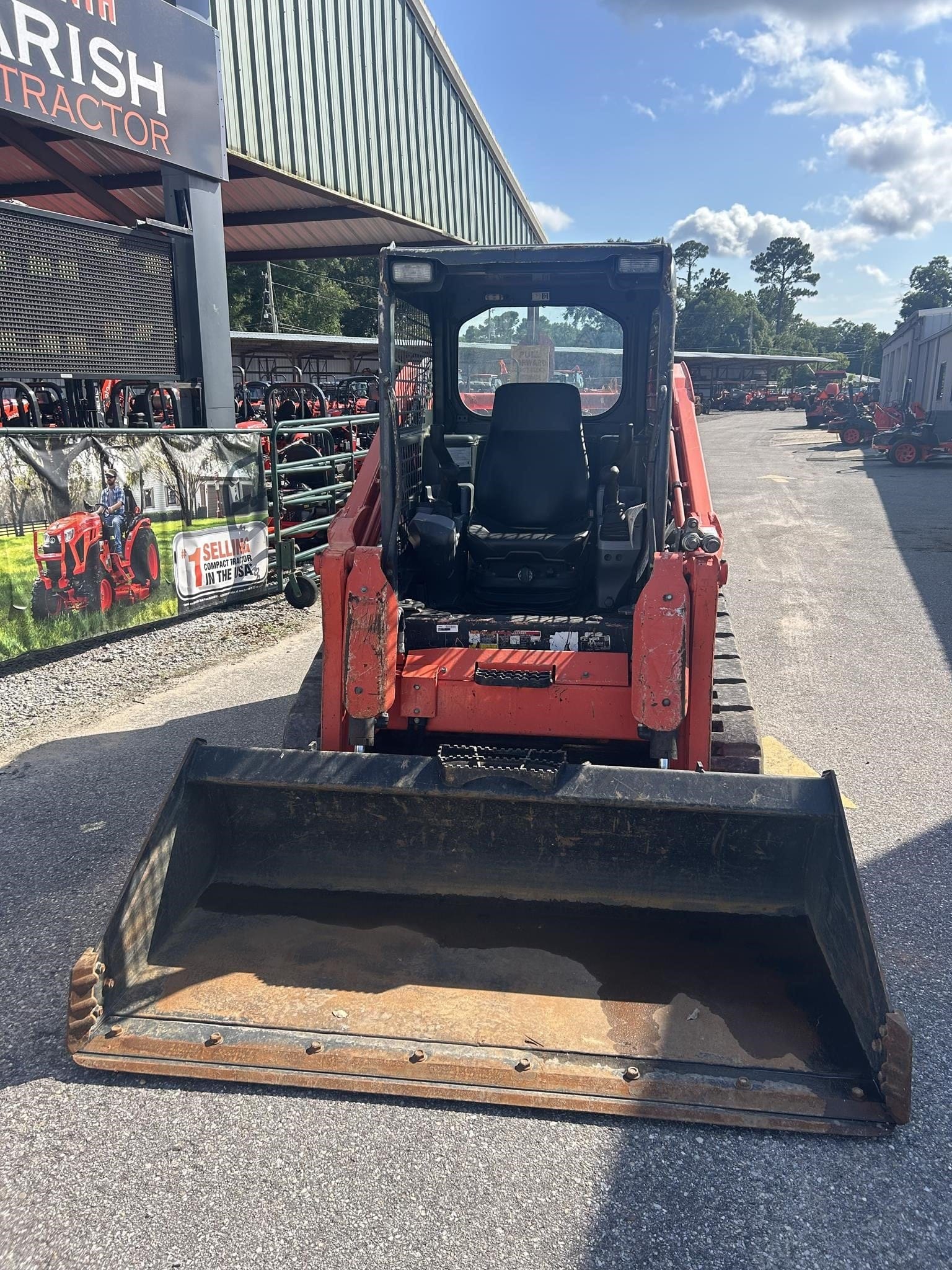 2022 Kubota SVL75-2 Equipment Image0