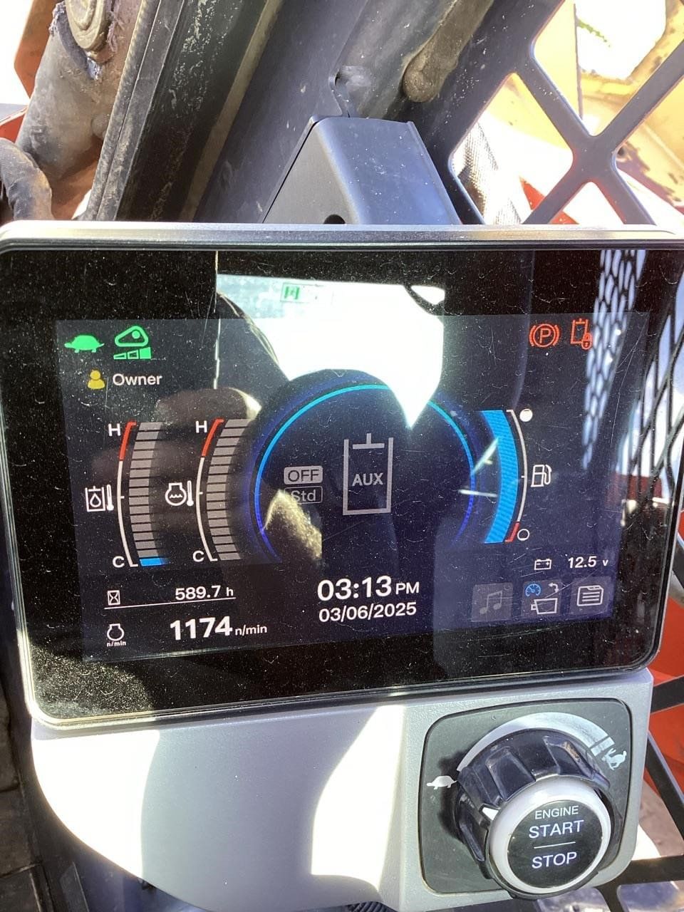 2023 Kubota SVL75-3 Equipment Image0