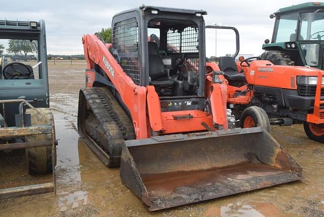 Image of Kubota SVL90-2 equipment image 3