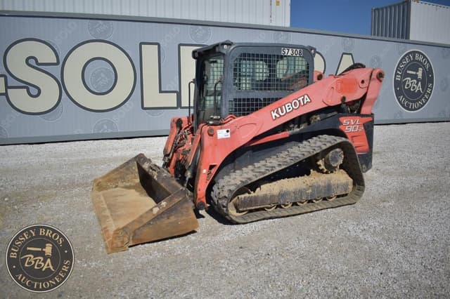 Image of Kubota SVL90-2 equipment image 3