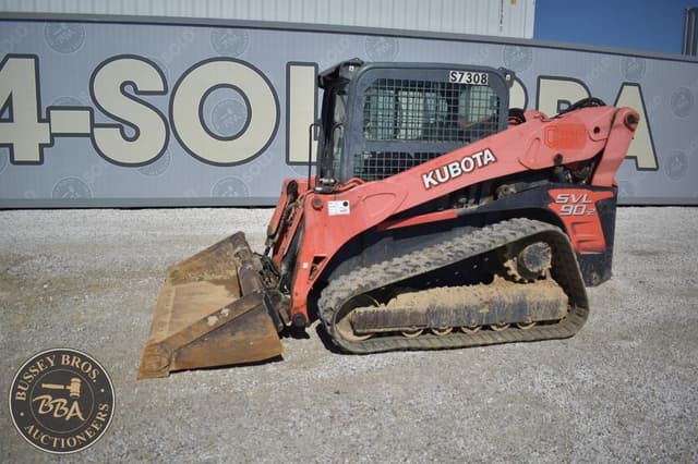 Image of Kubota SVL90-2 equipment image 4