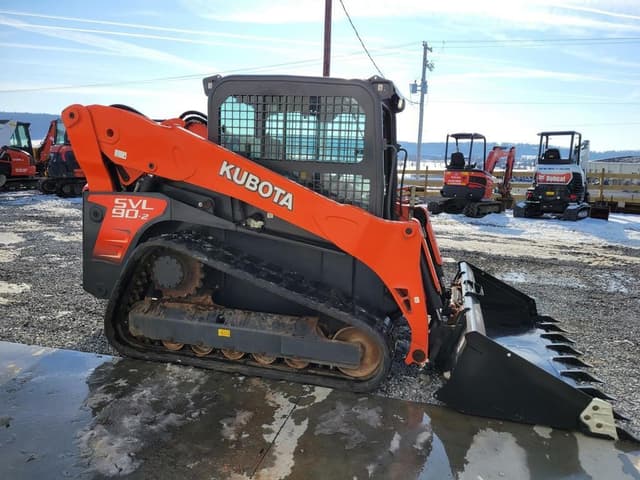 Image of Kubota SVL90-2 equipment image 3