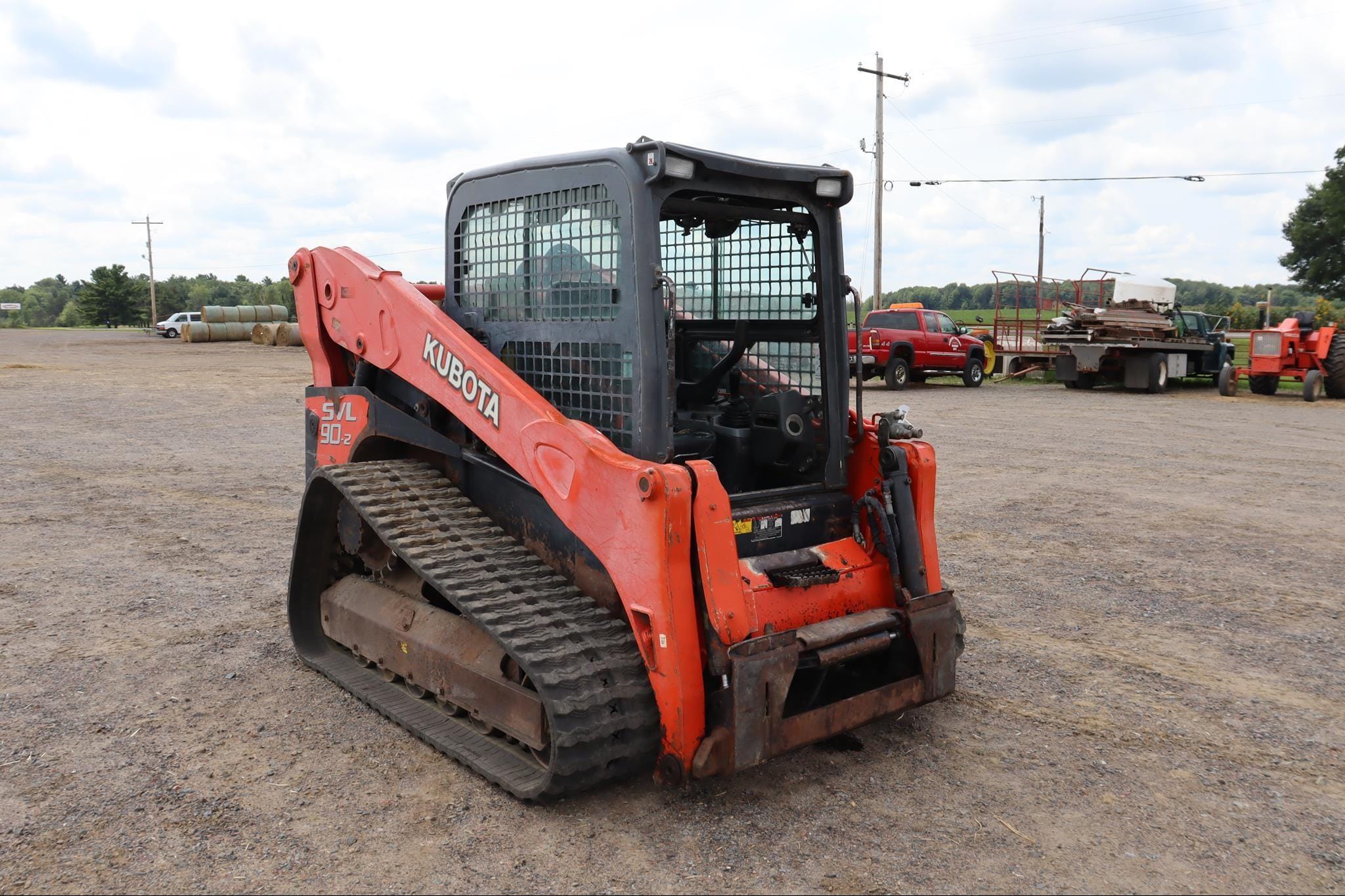 Kubota SVL90-2 Equipment Image0