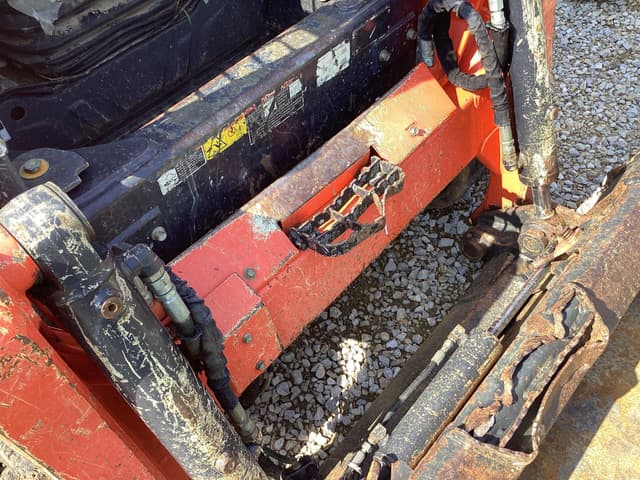 Image of Kubota SVL90-2 equipment image 1