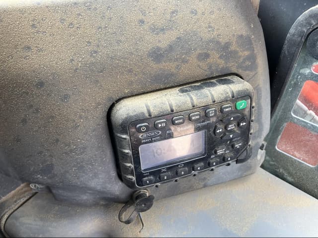 Image of Kubota SVL95-2S equipment image 1