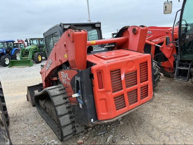 Image of Kubota SVL95-2S equipment image 3