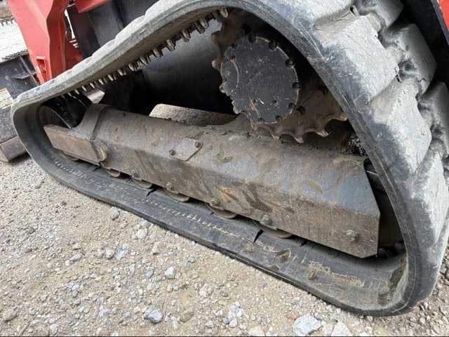Image of Kubota SVL95-2S equipment image 4