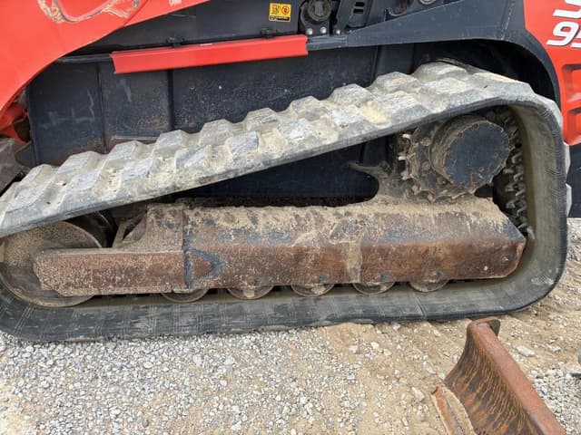 Image of Kubota SVL95-2S equipment image 4