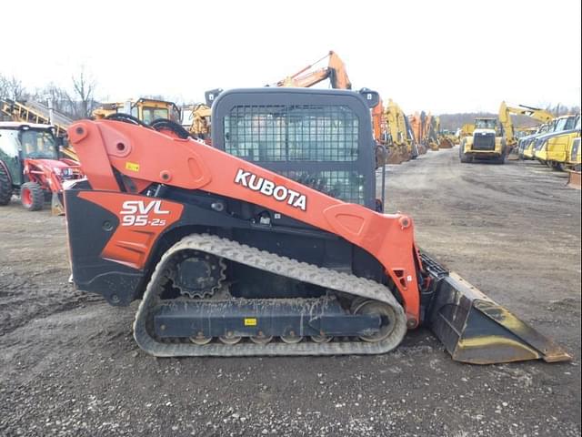 Image of Kubota SVL95-2S equipment image 2