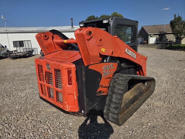 Image of Kubota SVL95-2S equipment image 4