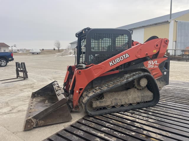 Image of Kubota SVL95-2S equipment image 1