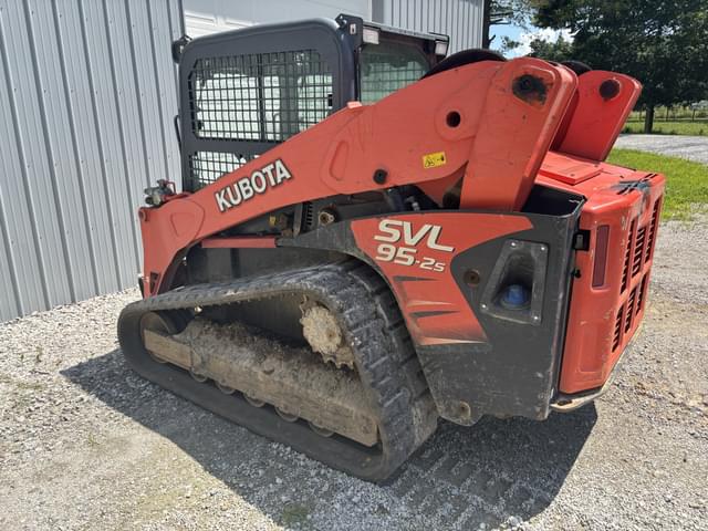 Image of Kubota SVL95-2S equipment image 4